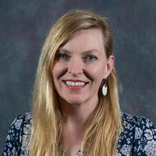 Flora McVay headshot