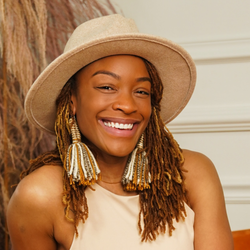 Shanique Lee